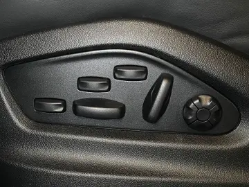 PORSCHE Cayenne E-Hybrid Coupe   InnoDrive   AHK   BOSE