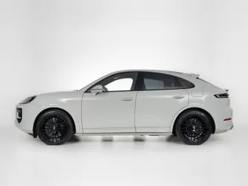 PORSCHE Cayenne Coupe Turbo E-Hybrid   InnoDrive   HDmat