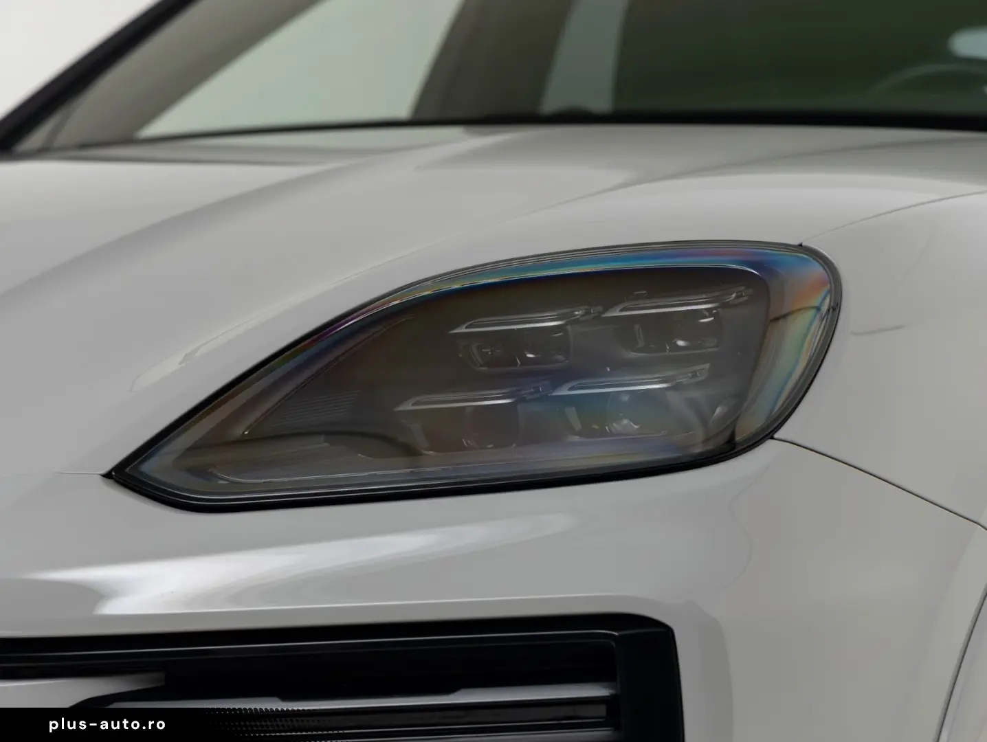 PORSCHE Cayenne Coupe Turbo E-Hybrid   InnoDrive   HDmat