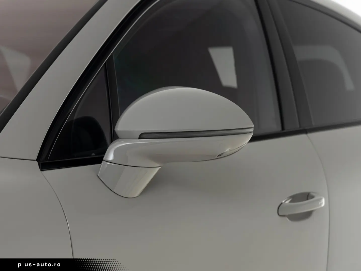 PORSCHE Cayenne Coupe Turbo E-Hybrid   InnoDrive   HDmat