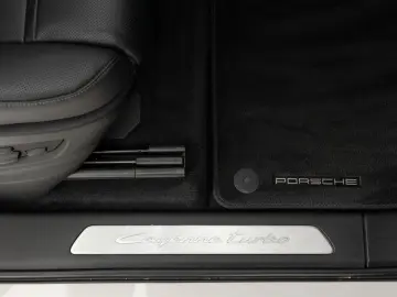 PORSCHE Cayenne Coupe Turbo E-Hybrid   InnoDrive   HDmat