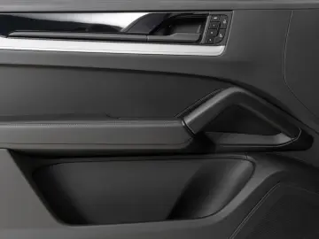 PORSCHE Cayenne Coupe Turbo E-Hybrid   InnoDrive   HDmat