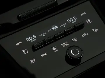 PORSCHE Cayenne Coupe Turbo E-Hybrid   InnoDrive   HDmat