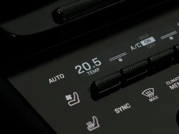 PORSCHE Cayenne Coupe Turbo E-Hybrid   InnoDrive   HDmat