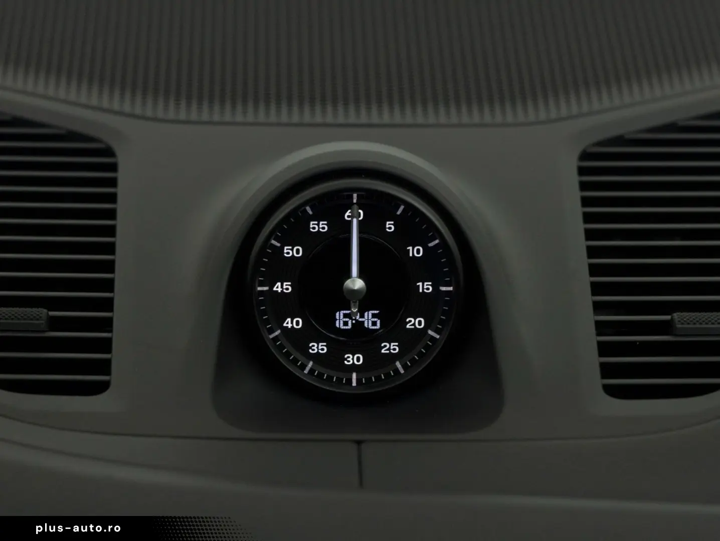 PORSCHE Cayenne Coupe Turbo E-Hybrid   InnoDrive   HDmat