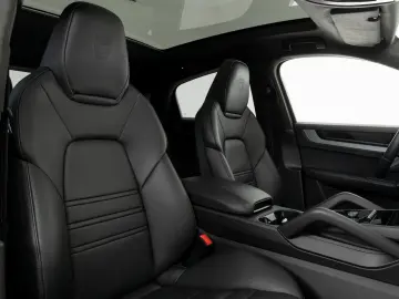 PORSCHE Cayenne Coupe Turbo E-Hybrid   InnoDrive   HDmat