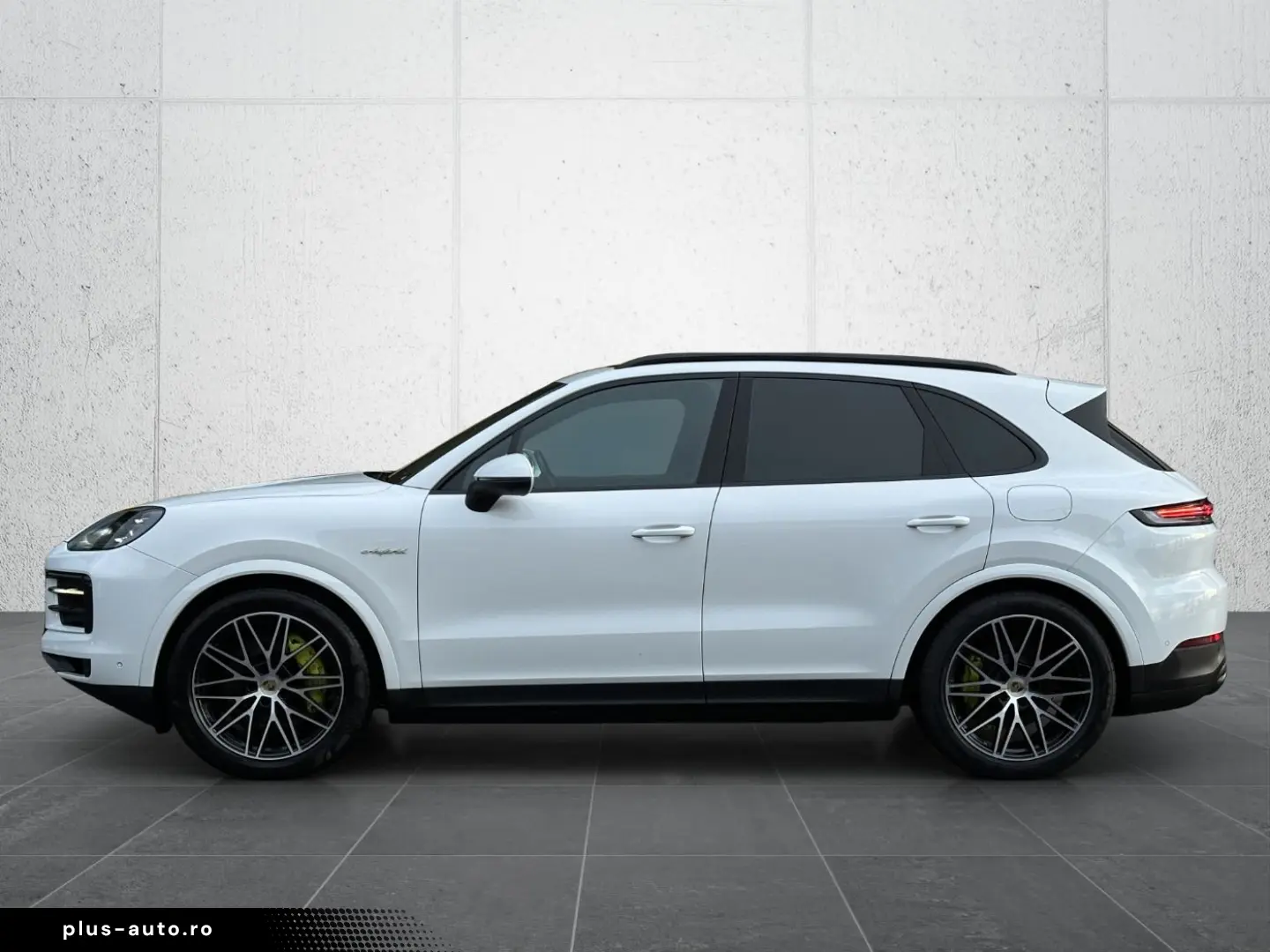 PORSCHE Cayenne E-Hybrid BOSE 360 Grad Kamera