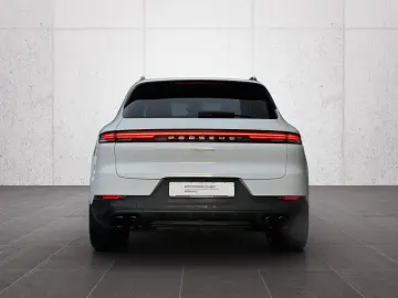 PORSCHE Cayenne E-Hybrid BOSE 360 Grad Kamera