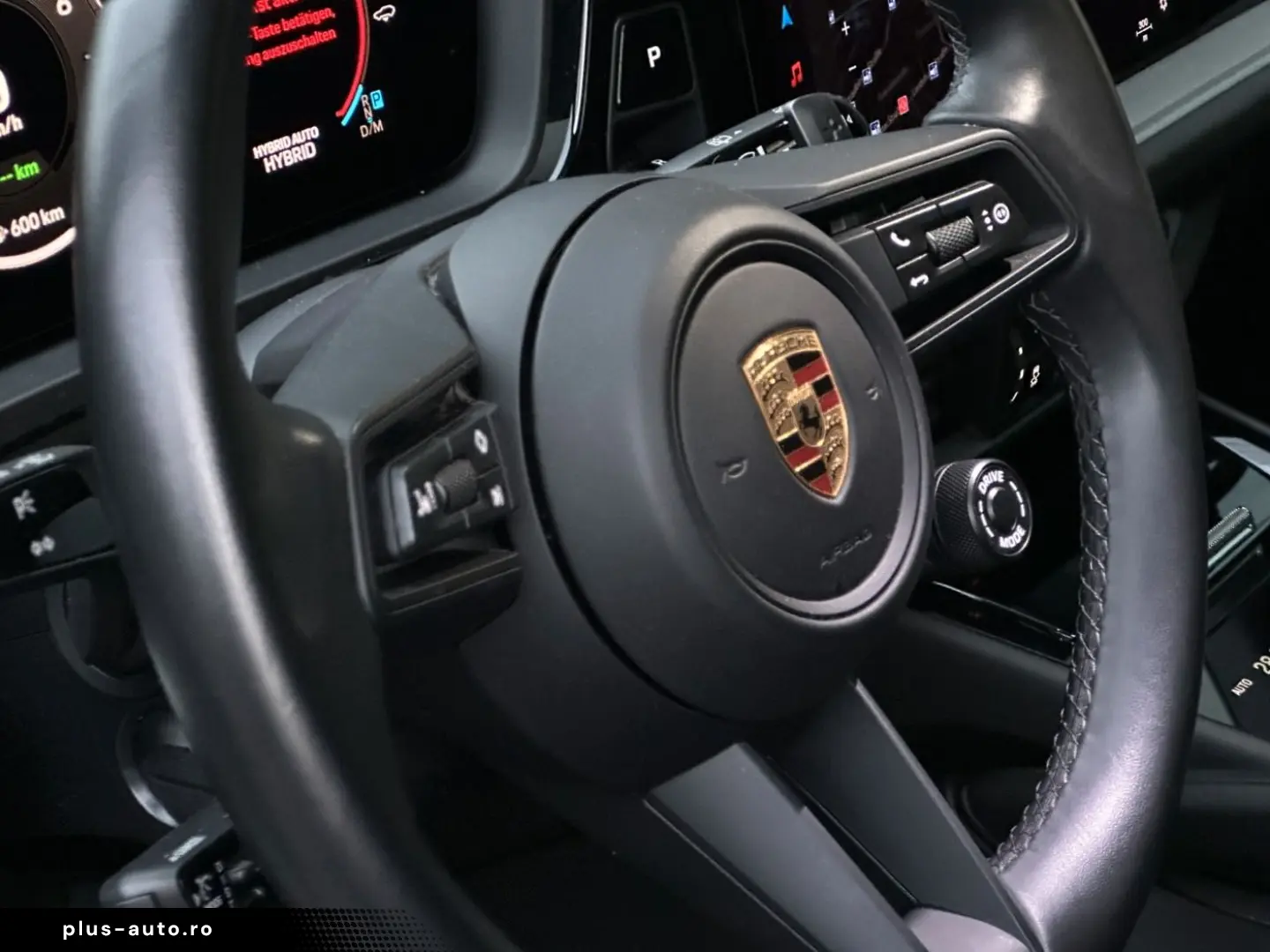 PORSCHE Cayenne E-Hybrid BOSE 360 Grad Kamera