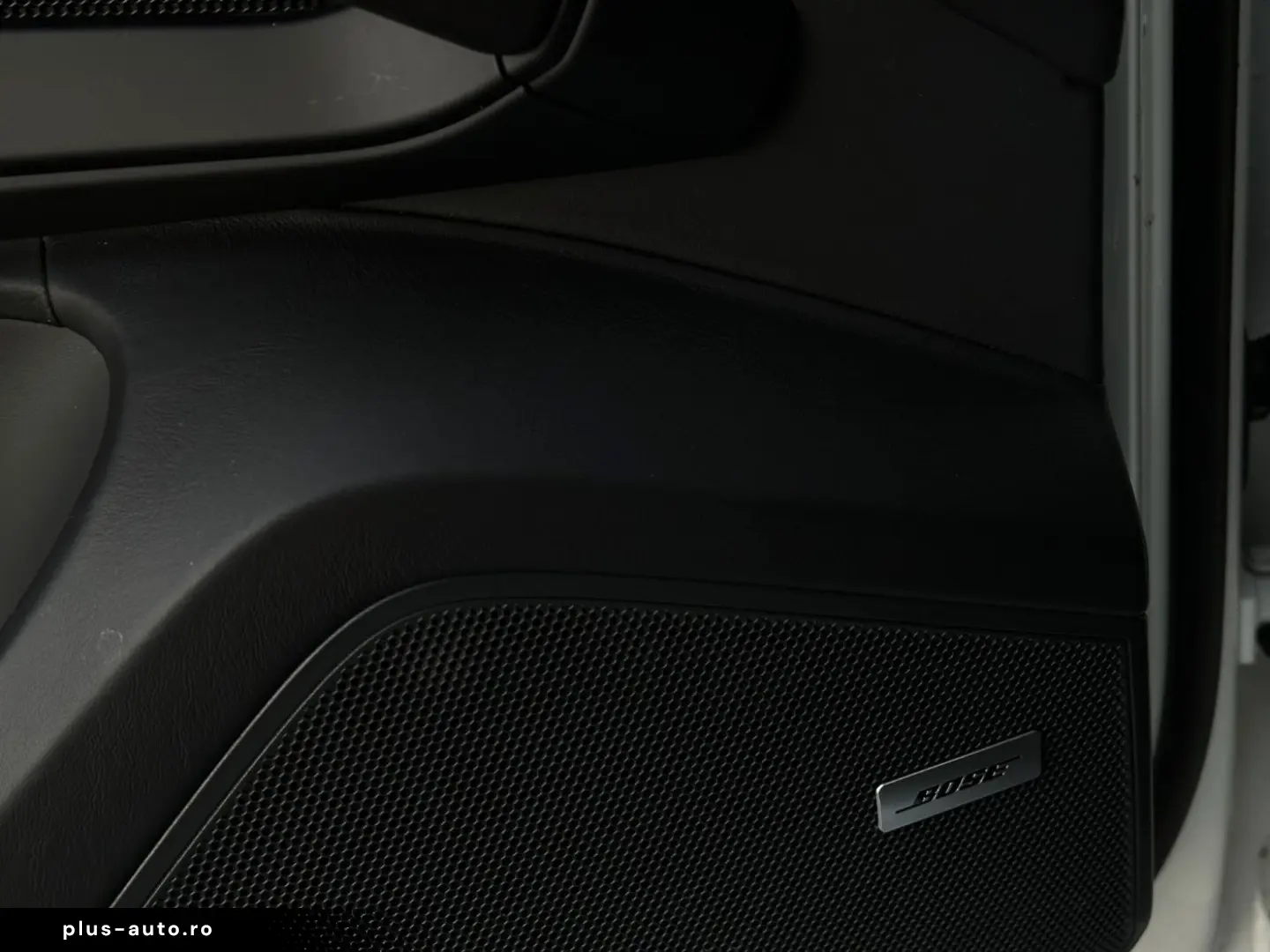 PORSCHE Cayenne E-Hybrid BOSE 360 Grad Kamera