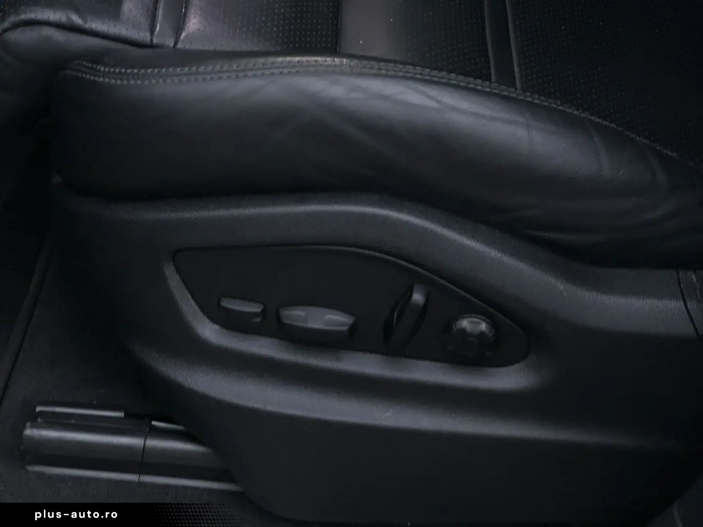 PORSCHE Cayenne E-Hybrid BOSE 360 Grad Kamera