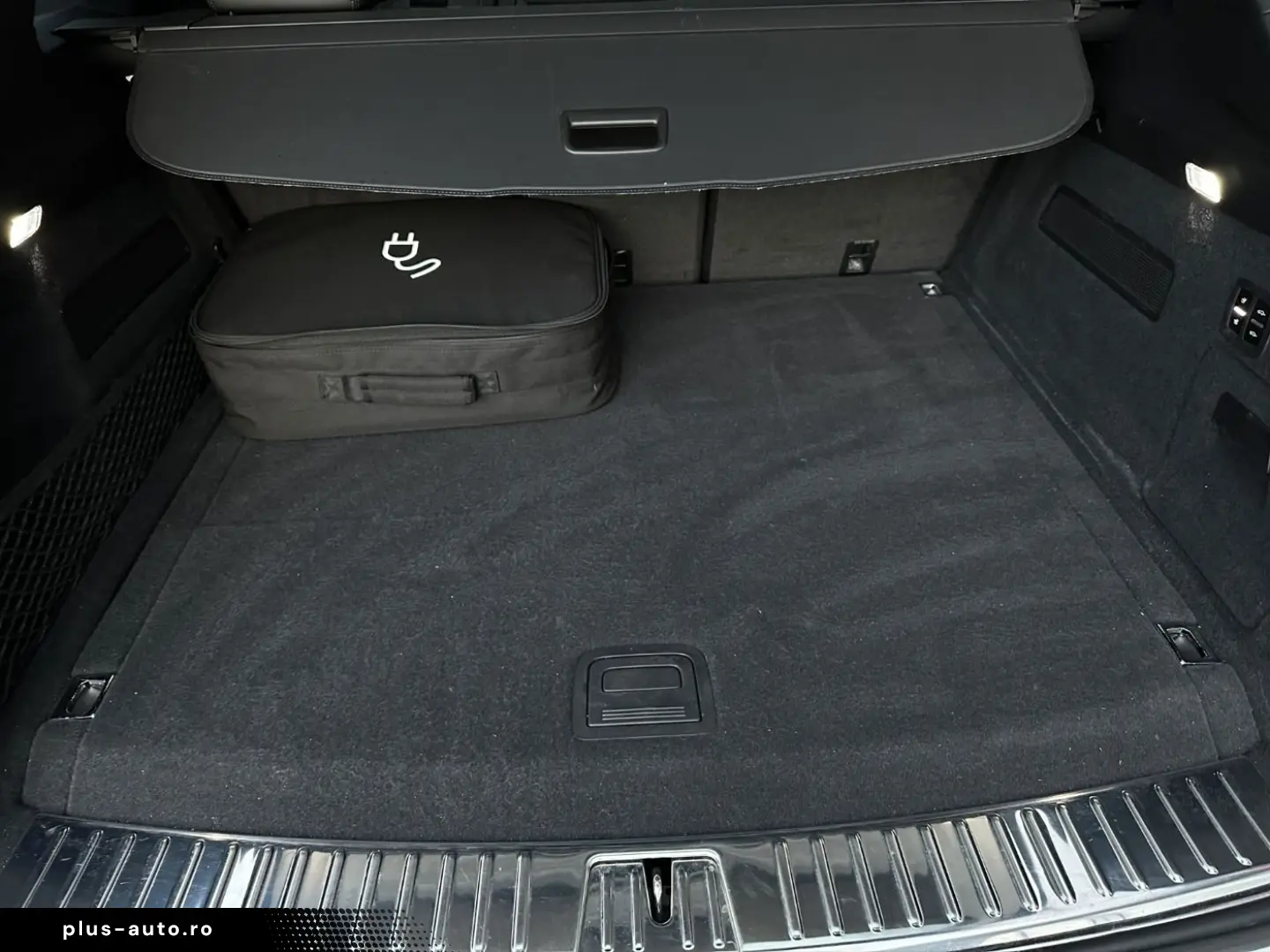 PORSCHE Cayenne E-Hybrid BOSE 360 Grad Kamera