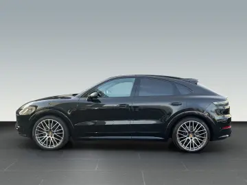 PORSCHE Cayenne GTS Coupe