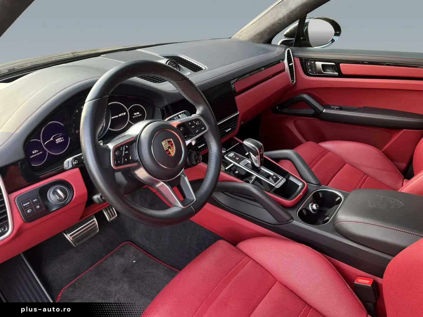 PORSCHE Cayenne GTS Coupe