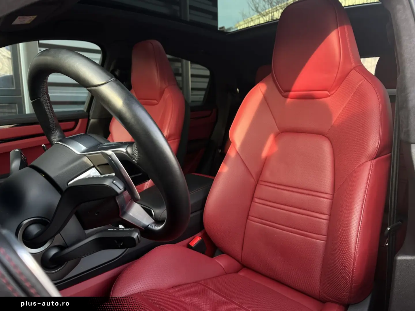 PORSCHE Cayenne GTS Coupe