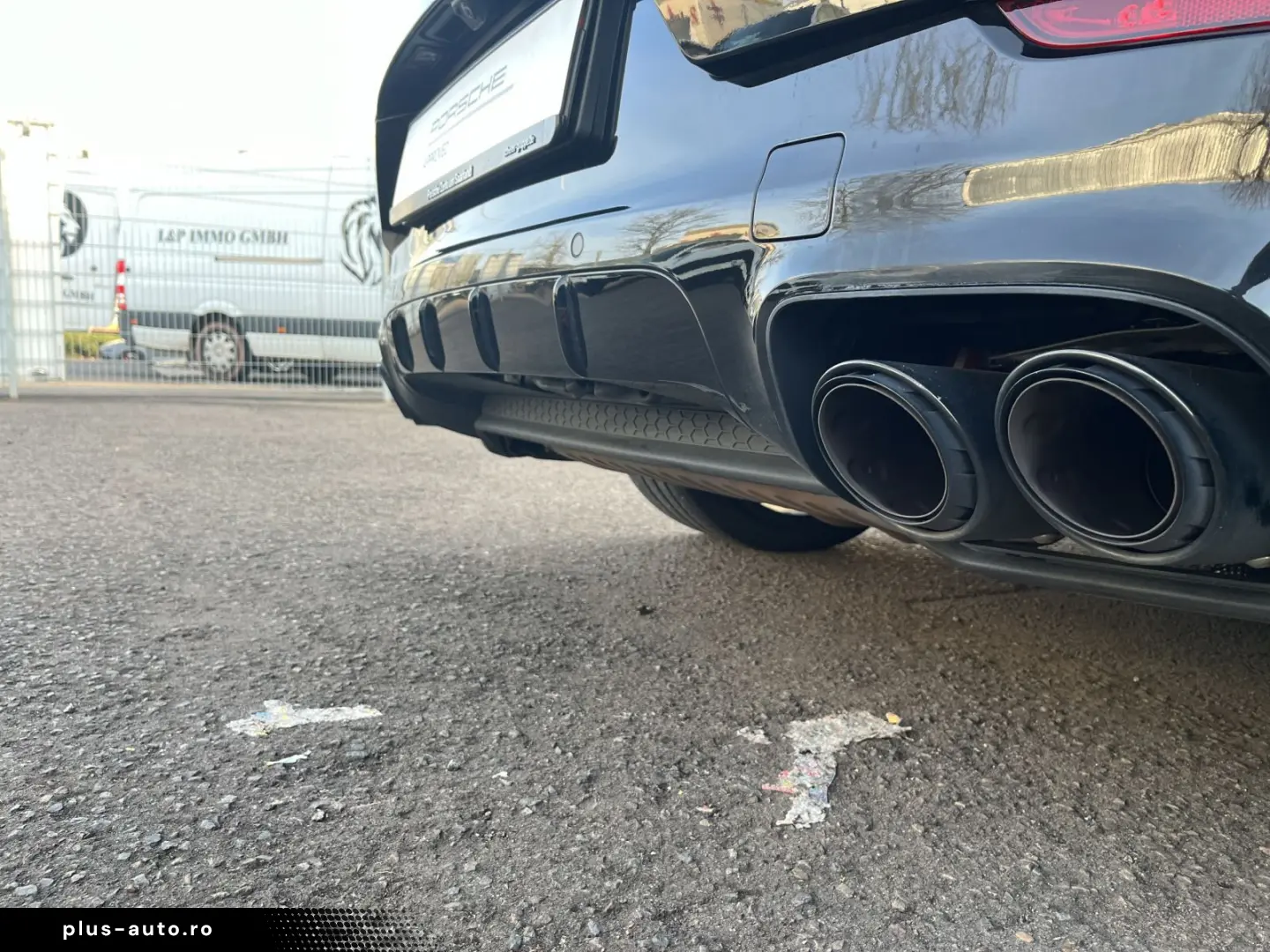 PORSCHE Cayenne GTS Coupe