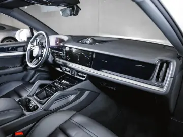 PORSCHE Cayenne E-Hybrid Coupé Luftfederung AHK BOSE