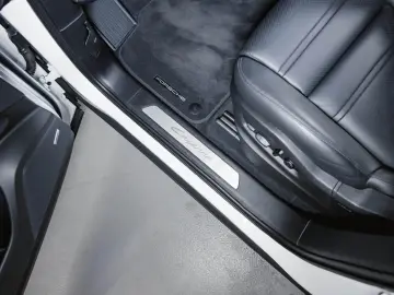 PORSCHE Cayenne E-Hybrid Coupé Luftfederung AHK BOSE