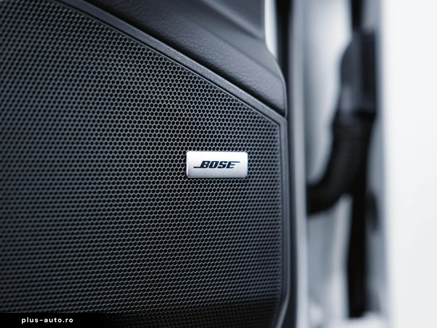 PORSCHE Cayenne E-Hybrid Coupé Luftfederung AHK BOSE