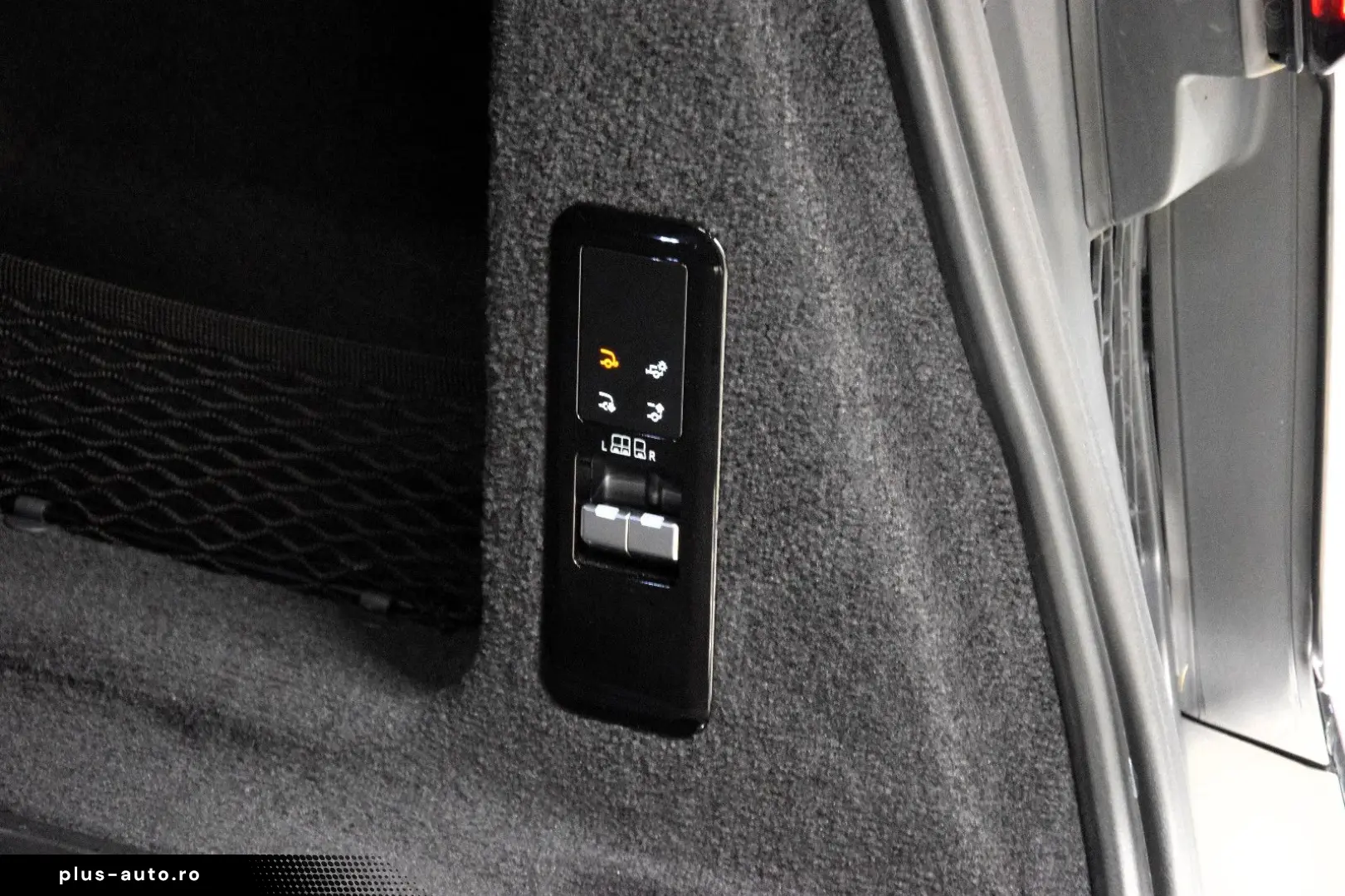 LAND ROVER Range Rover Sport D350 Autobiography SV Bespoke