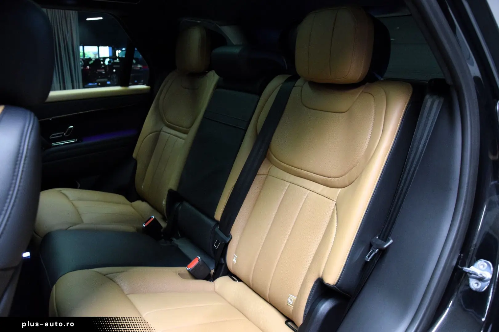 LAND ROVER Range Rover Sport D350 Autobiography SV Bespoke