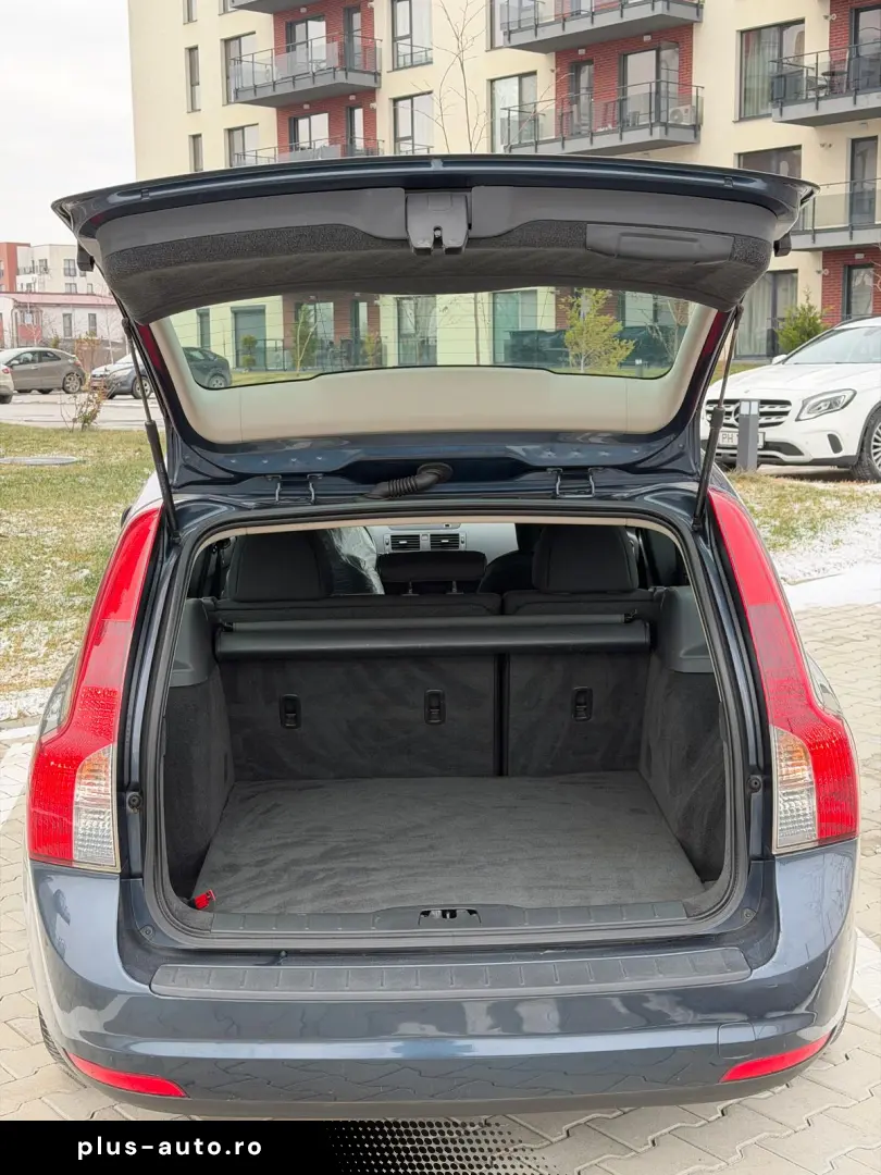 Volvo V50 D2 1.6 Momentum