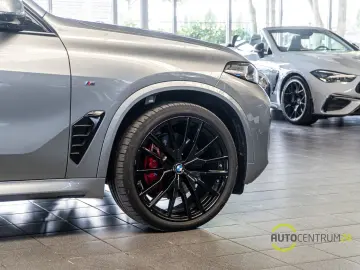 BMW X5 40d M Sport 7-Sitz Inno Luft Pano AHK Massage