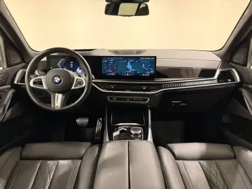 BMW X5 xDrive40d M Sportpaket 7-Sitze Luftfeder AHK