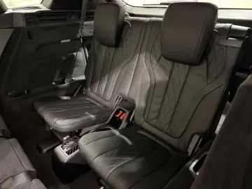 BMW X5 xDrive40d M Sportpaket 7-Sitze Luftfeder AHK