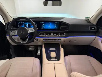 MERCEDES-BENZ GLS 400 d  AMG 7 Sitze Vollausstattung