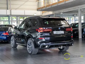BMW X5 30d M Sport 7-Sitzer Inno Sky AHK Carbon Spar