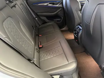 BMW X3M Competition Laser Navi 360 H&K HUD MERINO