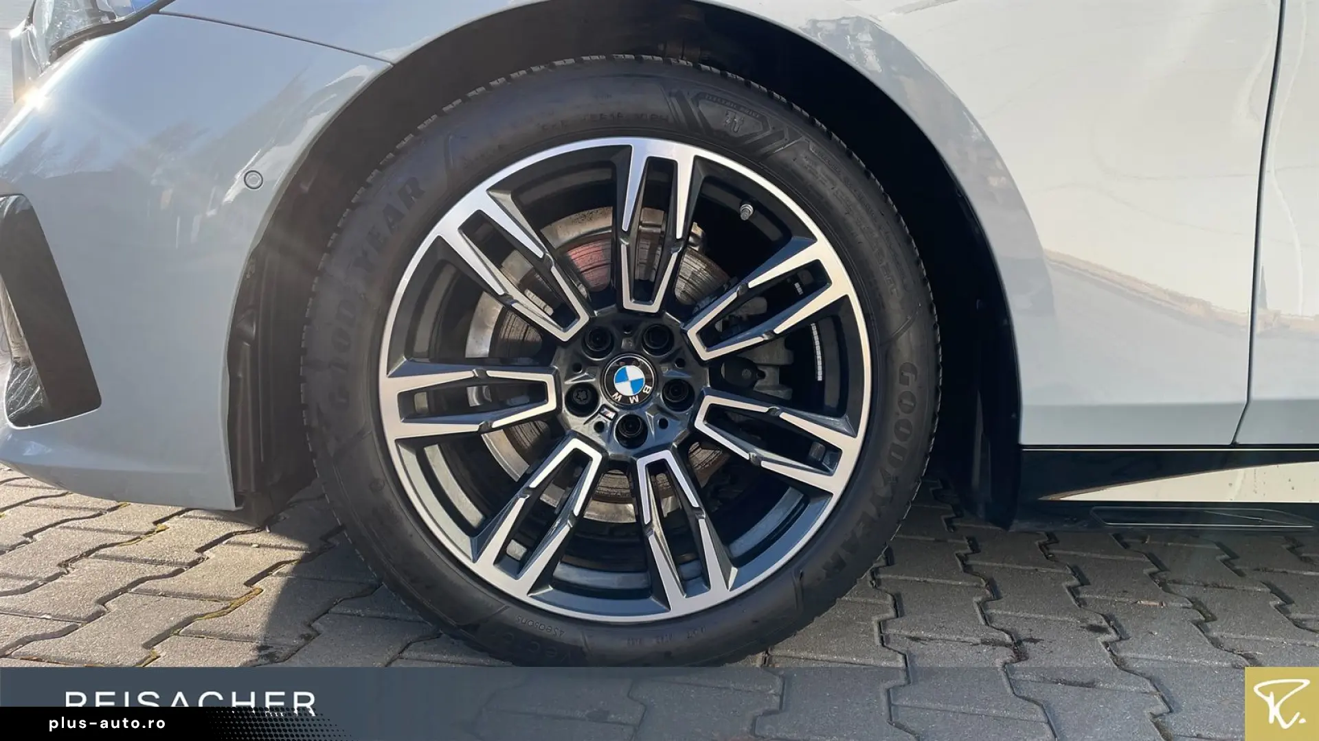 BMW 520i Lim M Sport LCPro.HuD DA  adLED 360