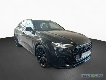 AUDI Q8 50 TDI qu tiptr. 2 x S line - AHK - PANO -