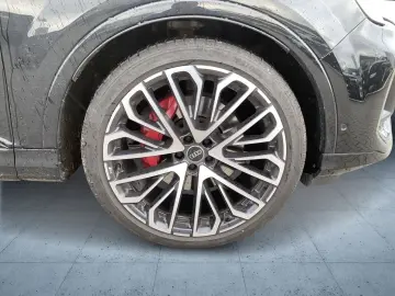 AUDI Q7 SUV S line 50 TDI qu. tiptr. Laser PANO HUD