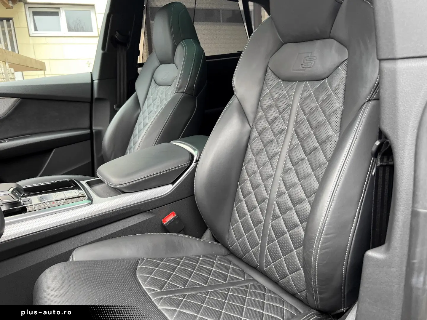 AUDI Q8 50 TDI quattro S line   Nardograu