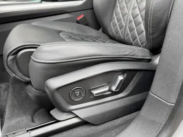 AUDI Q8 50 TDI quattro S line   Nardograu