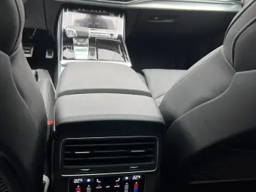 AUDI Q8 50 TDI quattro S line   Nardograu