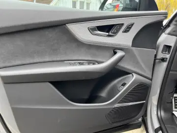 AUDI Q8 50 TDI quattro S line   Nardograu
