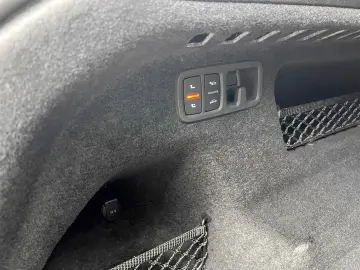 AUDI Q8 50 TDI quattro S line   Nardograu