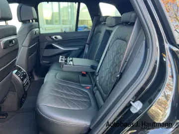 BMW X5 40d xDrive M SPORT PRO NP 127.598€ LUFTF. STH