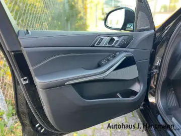 BMW X5 40d xDrive M SPORT PRO NP 127.598€ LUFTF. STH