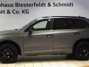 VW Touareg R-Line 3.0TDI 4M AHK PanoStandh RFK Navi
