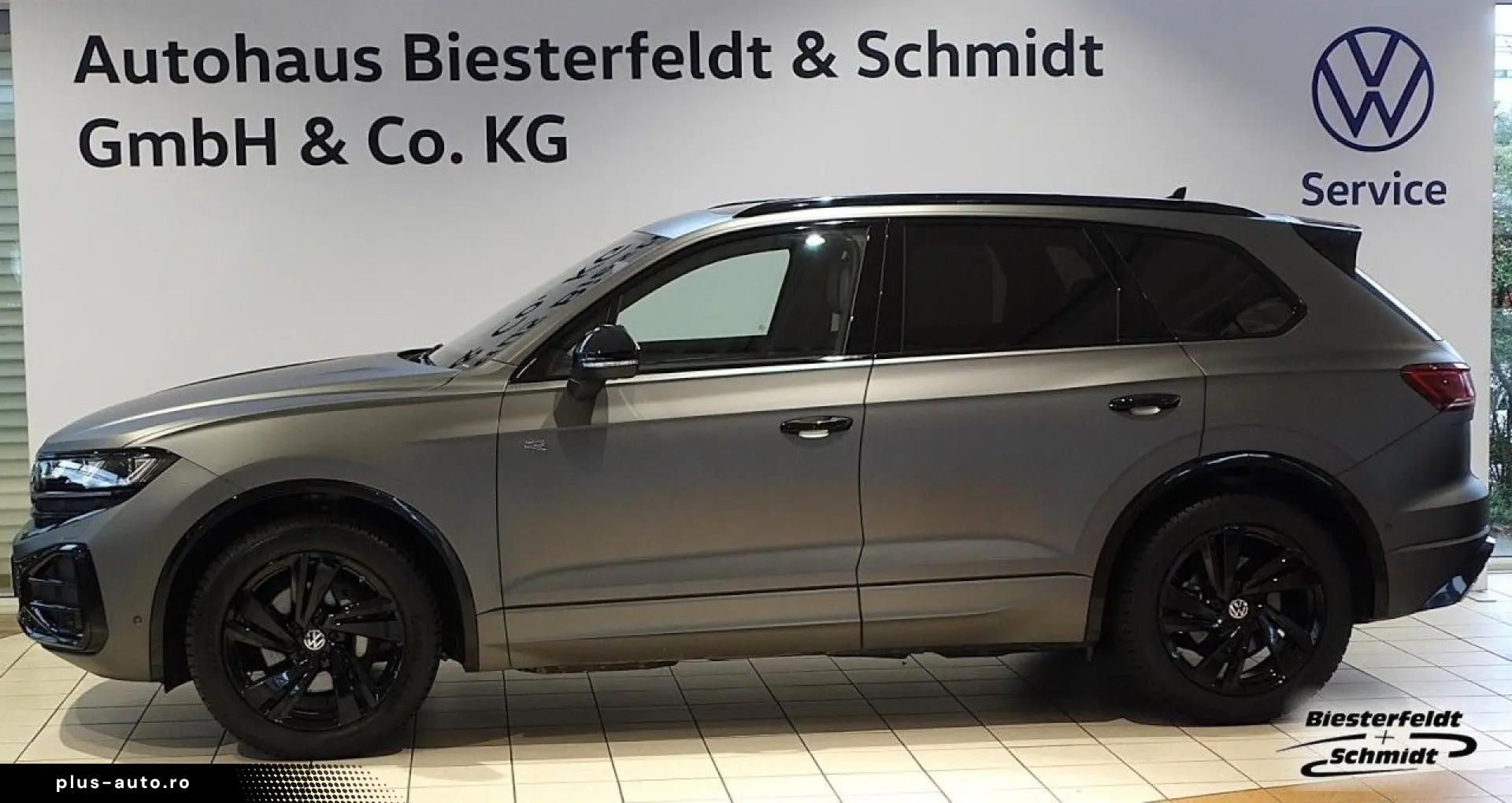 VW Touareg R-Line 3.0TDI 4M AHK PanoStandh RFK Navi