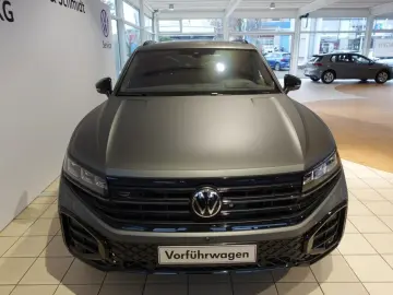 VW Touareg R-Line 3.0TDI 4M AHK PanoStandh RFK Navi