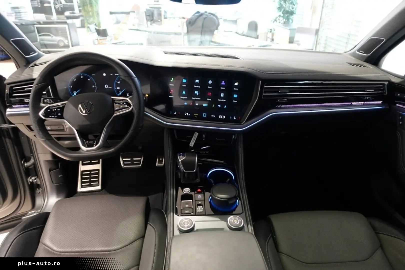 VW Touareg R-Line 3.0TDI 4M AHK PanoStandh RFK Navi