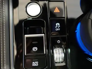 VW Touareg R-Line 3.0TDI 4M AHK PanoStandh RFK Navi