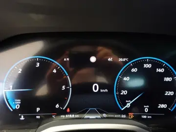 VW Touareg R-Line 3.0TDI 4M AHK PanoStandh RFK Navi