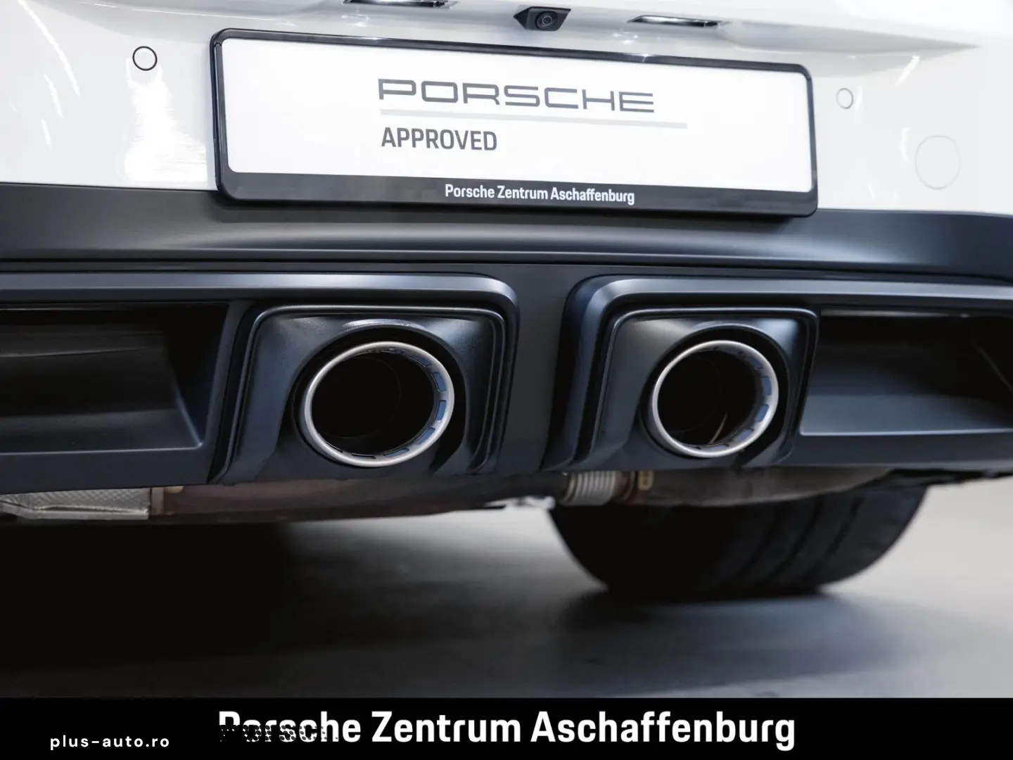 PORSCHE 911 Carrera GTS Club Leder BOSE Nachtsichtassist
