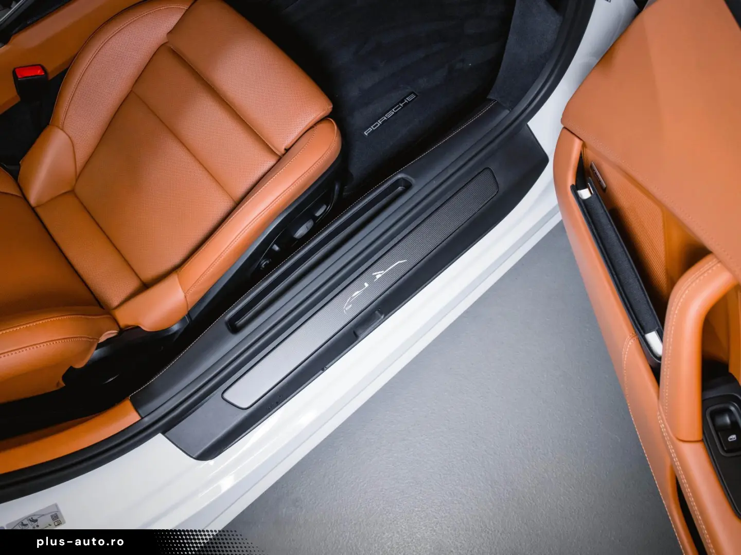 PORSCHE 911 Carrera GTS Club Leder BOSE Nachtsichtassist